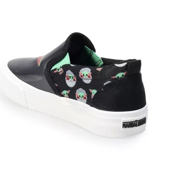 Star Wars The Mandalorian Grogu 5D Yoda Little Kids' Slip-On Shoes Size 4 NEW - Picture 3 of 5